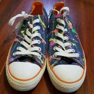 JustFab Leonie paint splatter sneaker size 9